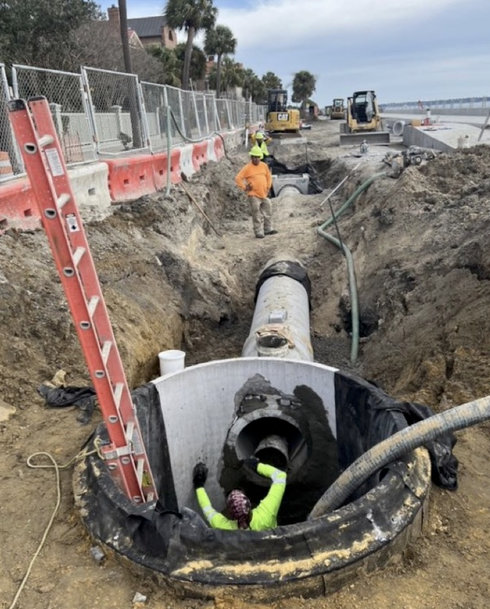 Protecting the City of Charleston with the Low Battery Seawall and modern drainage design